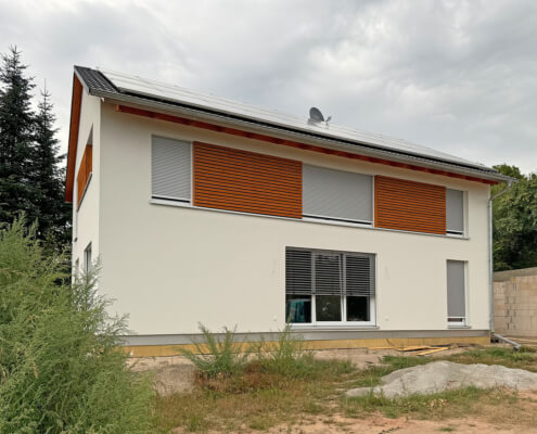 Zweifamilienhaus mit Garage in Uttenreuth