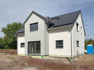 holzhausbau einfamilienhaus doppelgarage pergola hoechstadt (6)